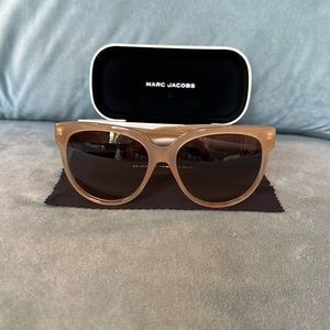 Marc Jacobs sunglasses, light/translucent grey